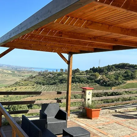 Scirocco A Peaceful Retreat With A Beautiful View Appartement